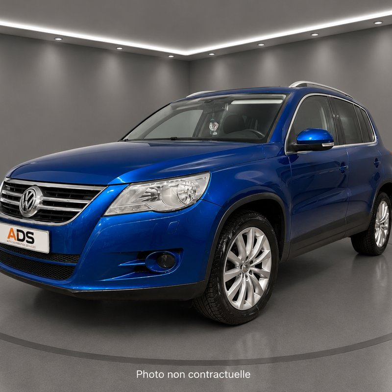 Volkswagen Tiguan — photo 1